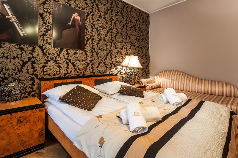 Aparthotel Oberza Krasków Εξωτερικό φωτογραφία