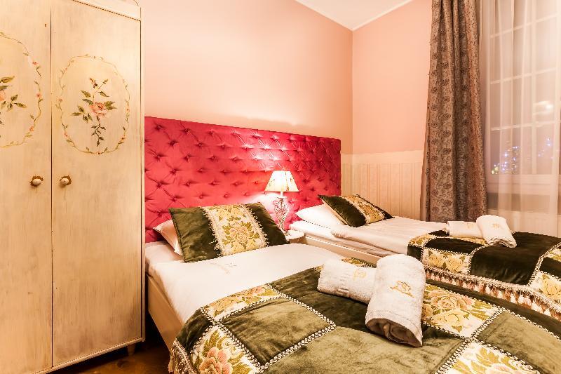 Aparthotel Oberza Krasków Εξωτερικό φωτογραφία